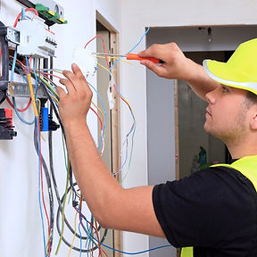 1638353036_16-bigfoto-name-p-elektromontazhnie-i-slabotochnie-raboti-v-19.jpg